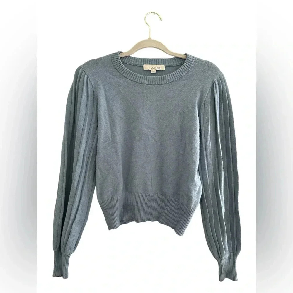 LOFT blue sweater dramatic sleeve // size medium
